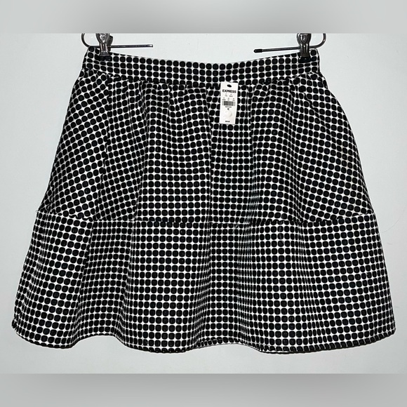 Express NEW Polka Dot Flared Mini Skirt Sz 10 - Picture 2 of 8
